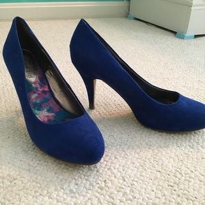 Madden Girl blue heels